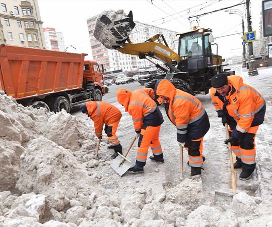 Уборка снега в Кызыле и  Республике Тыва